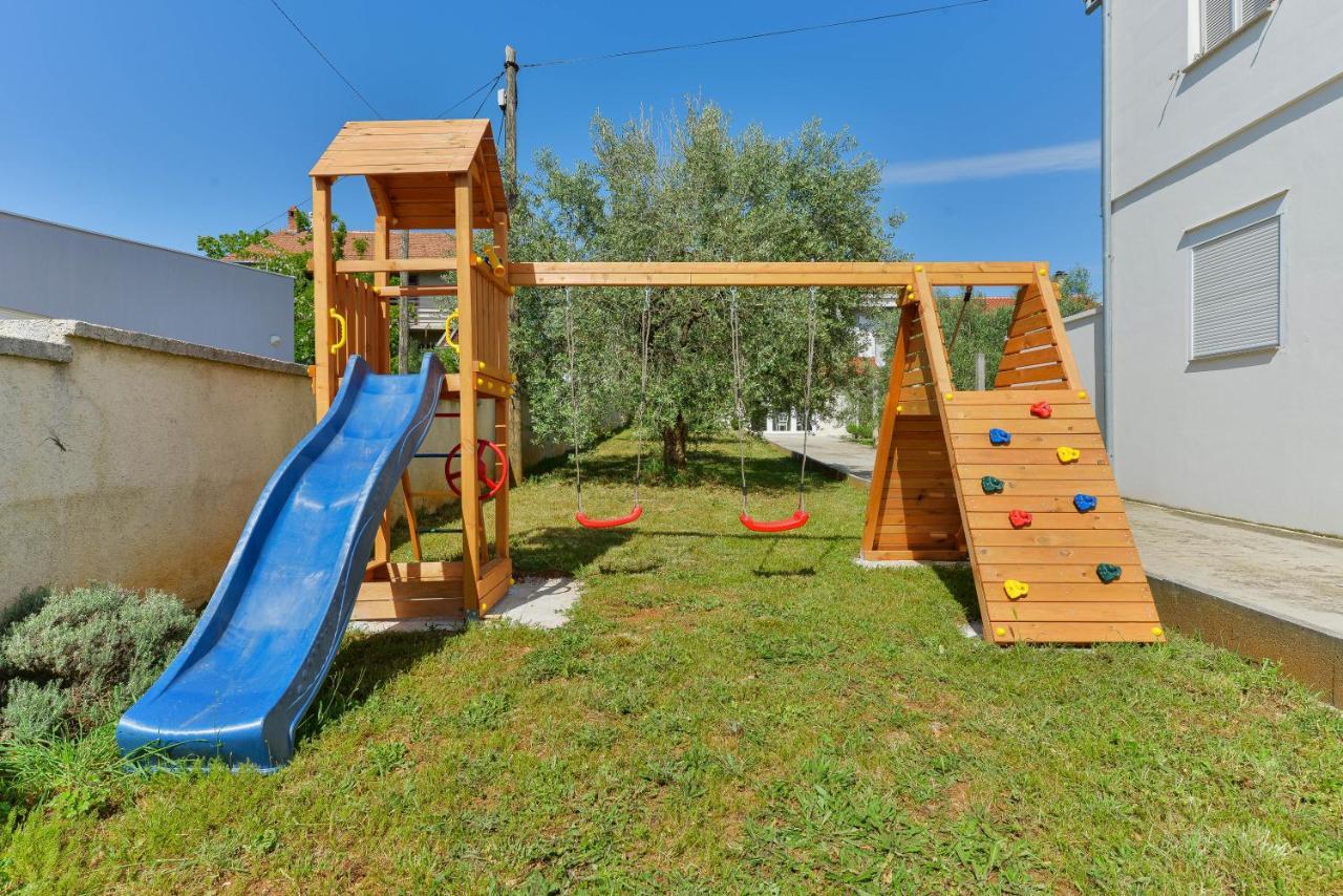 Hacienda Mia With Pool And Yacuzzi, Free Parking Villa Zadar Exteriör bild