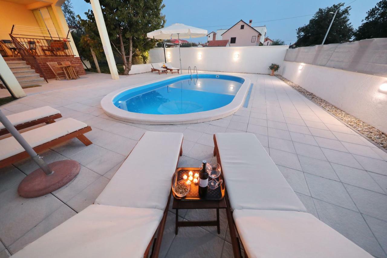 Hacienda Mia With Pool And Yacuzzi, Free Parking Villa Zadar Exteriör bild